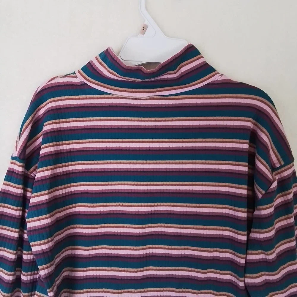 OshKosh High Waist Mock Neck Ribbed Top Size 12 Pink, Tan,‎ Teal Stripes